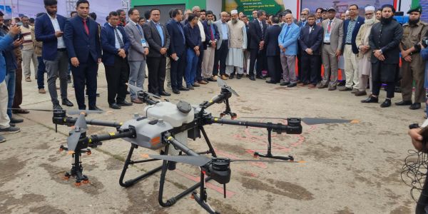 কৃষক পর্যায়ে কৃষি প্রযুক্তি পৌঁছাতে বাকৃবিতে কৃষি প্রযুক্তি মেলা